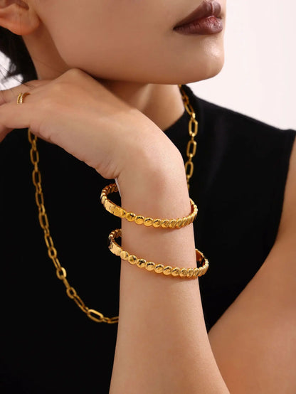 Women's Bracelet Simple Style and Buckle That Won't Fade Fashionable and Versatile Jewelry Accessories